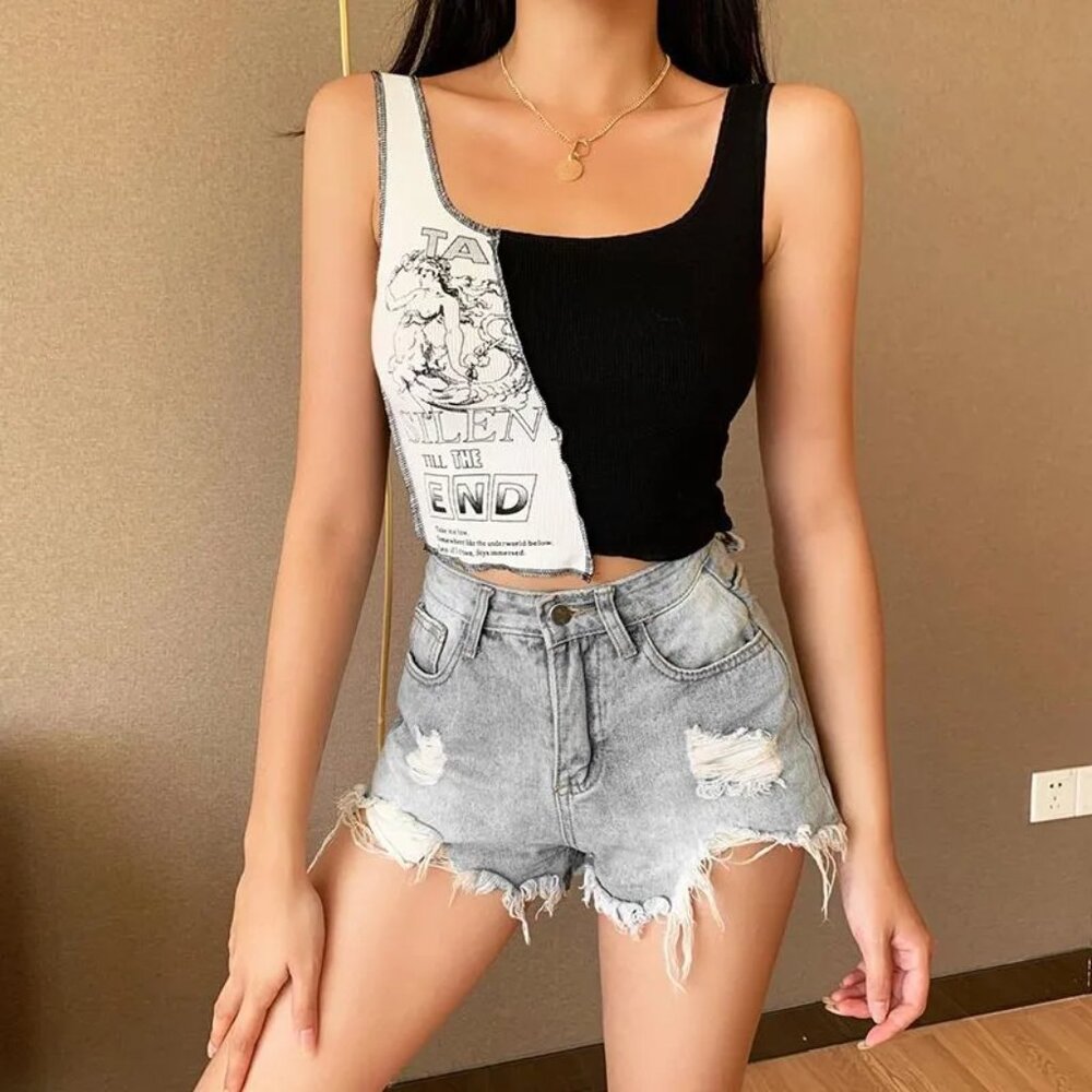 Scoop-Neck Cartoon Print Panel Tank Top